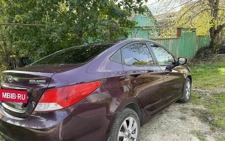 Hyundai Solaris II рестайлинг, 2013 год, 780 000 рублей, 3 фотография