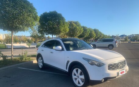 Infiniti FX II, 2010 год, 1 500 000 рублей, 3 фотография