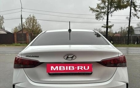 Hyundai Solaris II рестайлинг, 2020 год, 1 785 000 рублей, 5 фотография