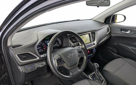 Hyundai Solaris II рестайлинг, 2017 год, 1 290 000 рублей, 16 фотография