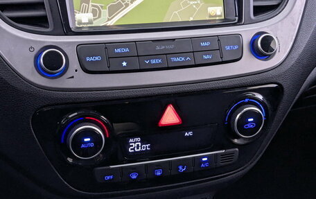 Hyundai Solaris II рестайлинг, 2017 год, 1 290 000 рублей, 25 фотография