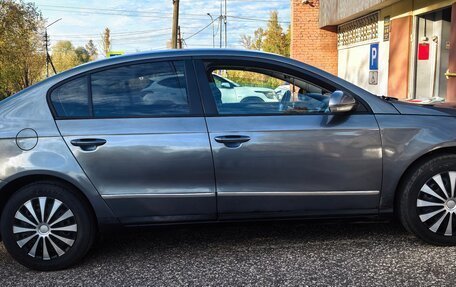 Volkswagen Passat B6, 2006 год, 600 000 рублей, 3 фотография