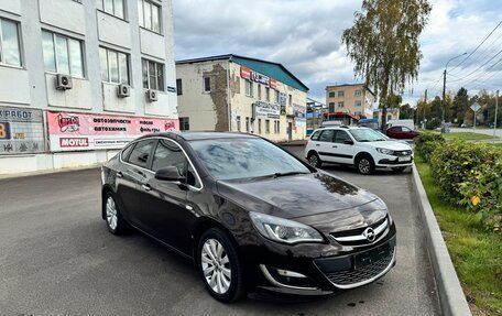 Opel Astra J, 2013 год, 970 000 рублей, 5 фотография