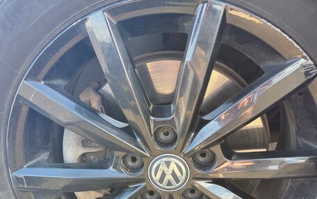 Volkswagen Polo VI (EU Market), 2019 год, 1 300 000 рублей, 21 фотография