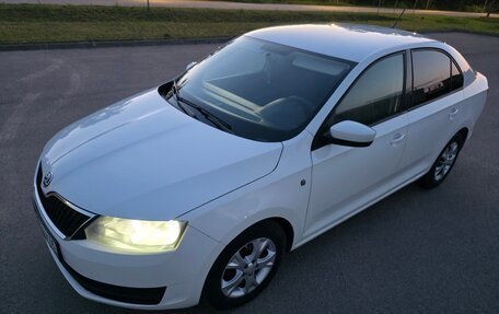 Skoda Rapid I, 2015 год, 535 000 рублей, 3 фотография