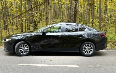 Mazda 3, 2019 год, 2 100 000 рублей, 4 фотография