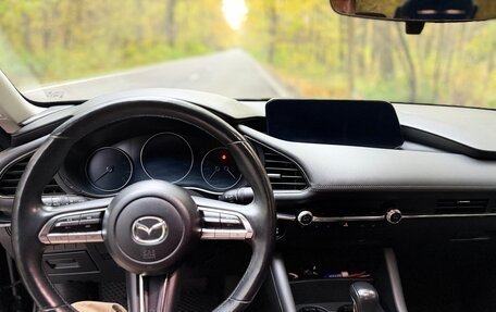 Mazda 3, 2019 год, 2 100 000 рублей, 10 фотография