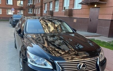 Lexus LS IV, 2013 год, 2 650 000 рублей, 1 фотография