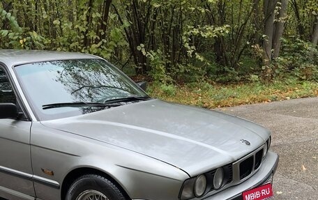 BMW 5 серия, 1996 год, 600 000 рублей, 3 фотография