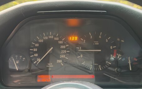BMW 5 серия, 1996 год, 600 000 рублей, 34 фотография