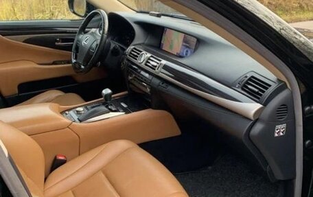 Lexus LS IV, 2013 год, 2 650 000 рублей, 8 фотография