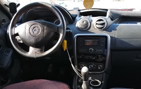 Renault Duster I рестайлинг, 2012 год, 750 000 рублей, 12 фотография
