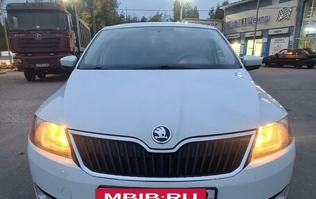 Skoda Rapid I, 2014 год, 850 000 рублей, 4 фотография