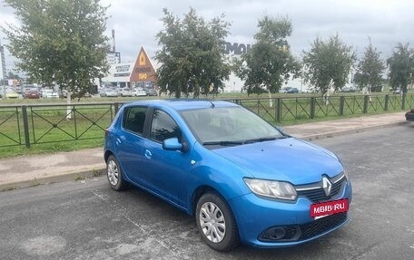 Renault Sandero II рестайлинг, 2016 год, 640 000 рублей, 3 фотография