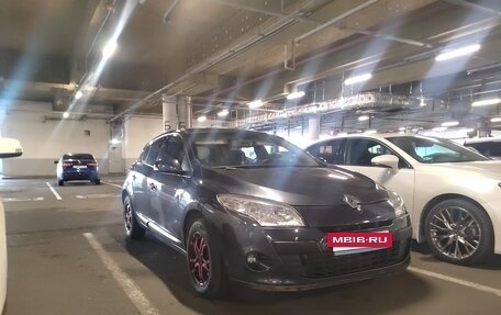 Renault Megane III, 2011 год, 825 000 рублей, 2 фотография
