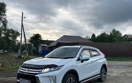 Mitsubishi Eclipse Cross, 2018 год, 2 350 000 рублей, 2 фотография