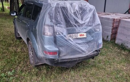 Mitsubishi Outlander III рестайлинг 3, 2008 год, 500 000 рублей, 10 фотография