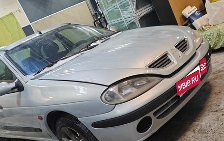 Renault Megane II, 2001 год, 135 000 рублей, 1 фотография