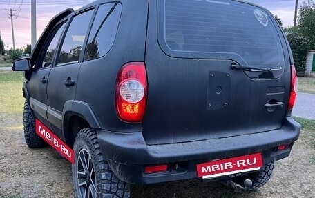 Chevrolet Niva I рестайлинг, 2005 год, 380 000 рублей, 4 фотография