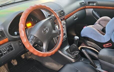 Toyota Avensis III рестайлинг, 2008 год, 1 050 000 рублей, 8 фотография