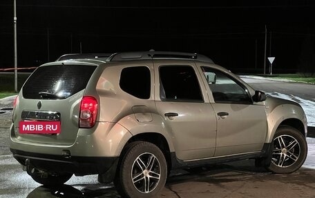 Renault Duster I рестайлинг, 2013 год, 575 000 рублей, 2 фотография
