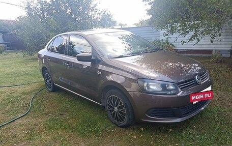 Volkswagen Polo VI (EU Market), 2014 год, 695 000 рублей, 2 фотография