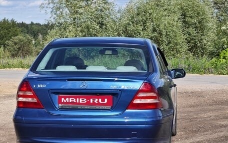 Mercedes-Benz C-Класс, 2004 год, 550 000 рублей, 6 фотография