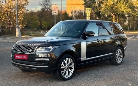Land Rover Range Rover IV рестайлинг, 2019 год, 7 450 000 рублей, 1 фотография