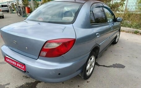 KIA Rio II, 2001 год, 250 000 рублей, 11 фотография