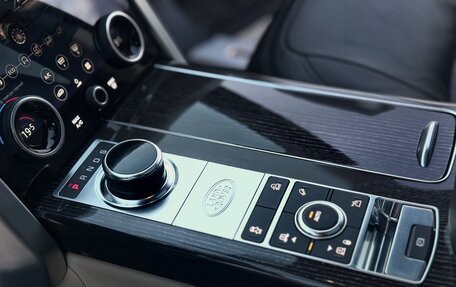 Land Rover Range Rover IV рестайлинг, 2019 год, 7 450 000 рублей, 17 фотография