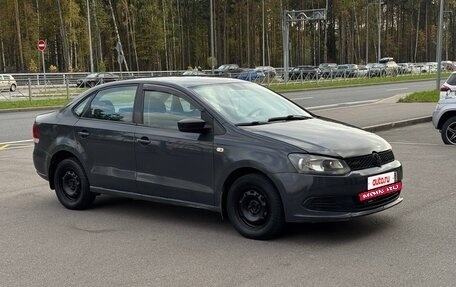 Volkswagen Polo VI (EU Market), 2011 год, 360 000 рублей, 2 фотография