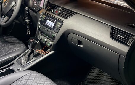 Skoda Octavia, 2015 год, 615 000 рублей, 11 фотография
