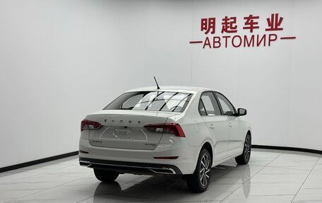 Skoda Rapid II, 2022 год, 1 386 000 рублей, 4 фотография