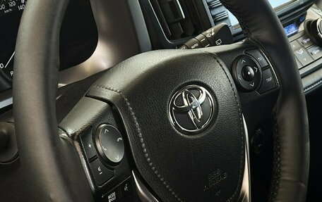 Toyota RAV4, 2017 год, 1 975 000 рублей, 14 фотография