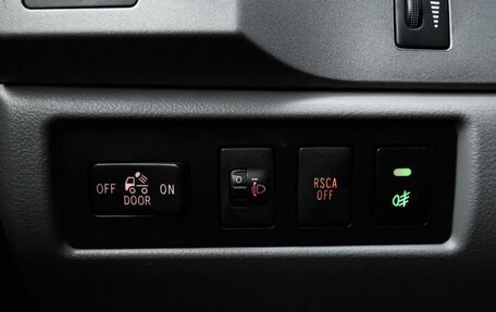 Toyota Tundra II, 2012 год, 4 600 000 рублей, 20 фотография