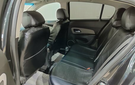 Chevrolet Cruze II, 2011 год, 500 000 рублей, 17 фотография