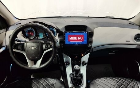 Chevrolet Cruze II, 2011 год, 500 000 рублей, 14 фотография