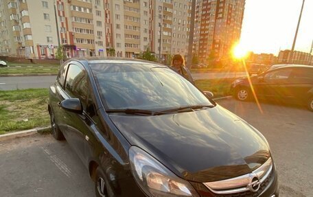 Opel Corsa D, 2013 год, 700 000 рублей, 1 фотография