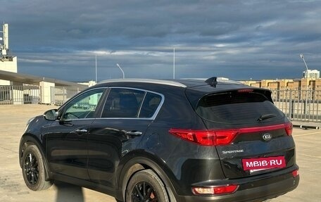KIA Sportage IV рестайлинг, 2018 год, 1 899 000 рублей, 3 фотография