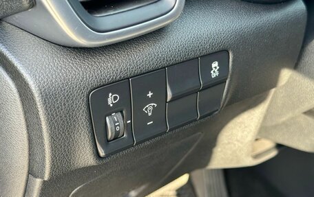 KIA Sportage IV рестайлинг, 2018 год, 1 899 000 рублей, 14 фотография