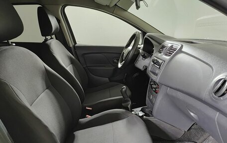 Renault Logan II, 2020 год, 735 000 рублей, 13 фотография