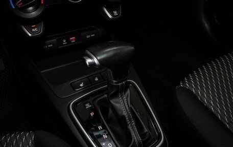 KIA Rio IV, 2019 год, 1 068 000 рублей, 12 фотография