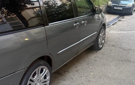 Mazda MPV II, 2001 год, 400 000 рублей, 3 фотография