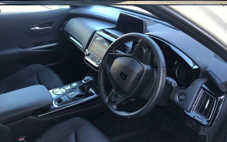 Toyota Crown, 2018 год, 3 600 000 рублей, 8 фотография
