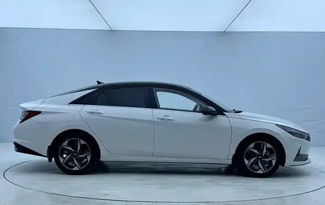 Hyundai Elantra, 2022 год, 1 234 000 рублей, 8 фотография
