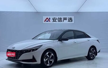 Hyundai Elantra, 2022 год, 1 234 000 рублей, 22 фотография