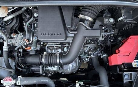 Honda Stepwgn, 2023 год, 1 920 000 рублей, 29 фотография