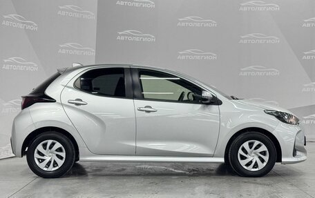 Toyota Yaris, 2021 год, 1 130 000 рублей, 6 фотография