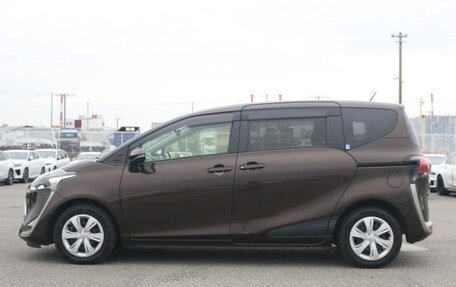 Toyota Sienta II, 2021 год, 1 117 009 рублей, 3 фотография