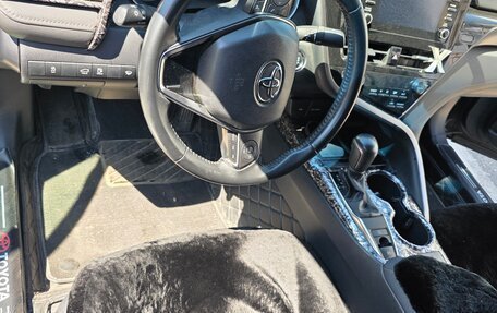 Toyota Camry, 2021 год, 2 990 000 рублей, 9 фотография